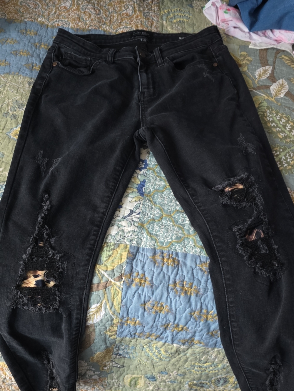 Judy Blue Black Distressed Skinny Jeans with Ripped Knees Cheetah Print